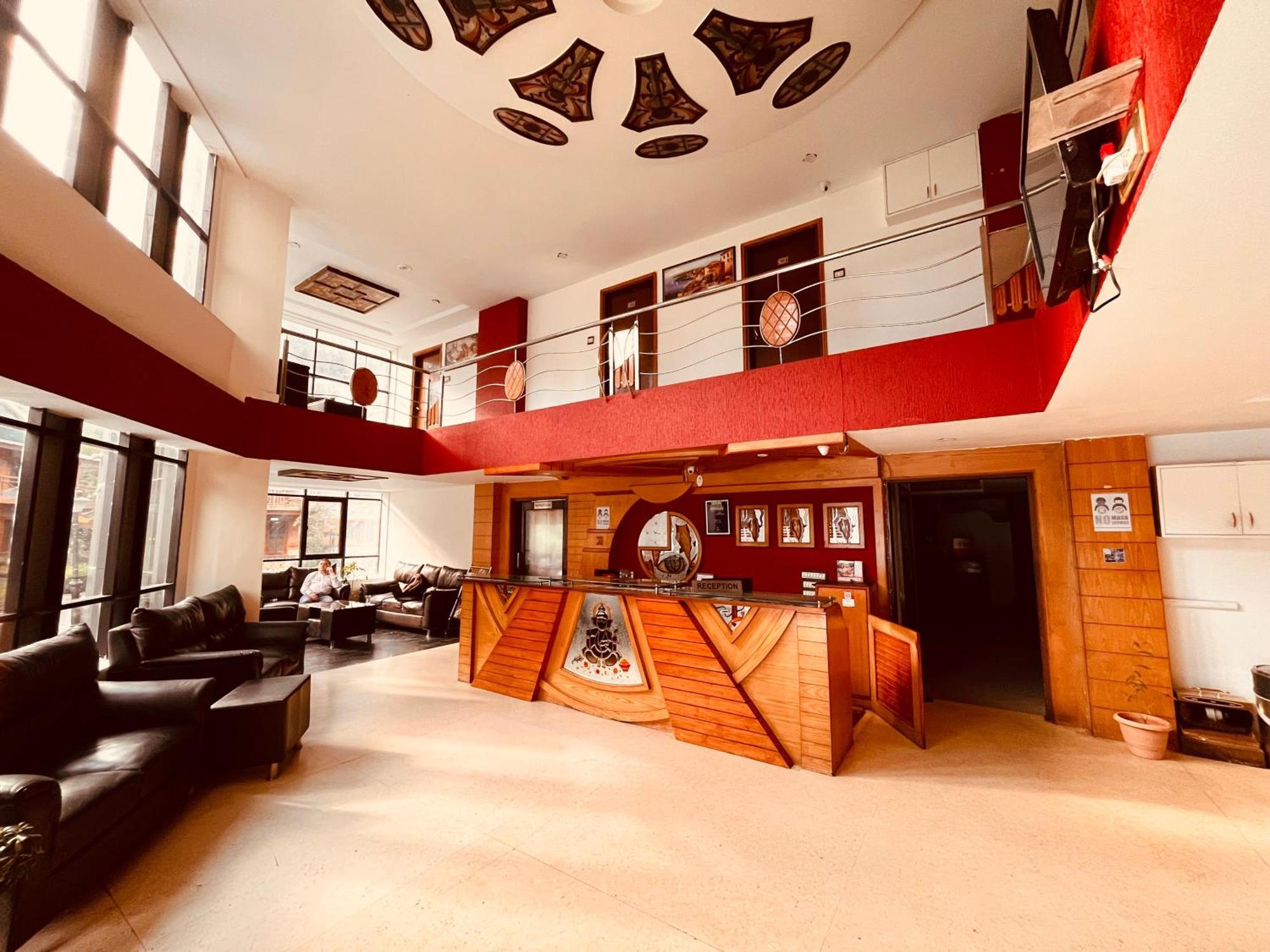 Hotel The North Wind In City Center, Manali 외부 사진
