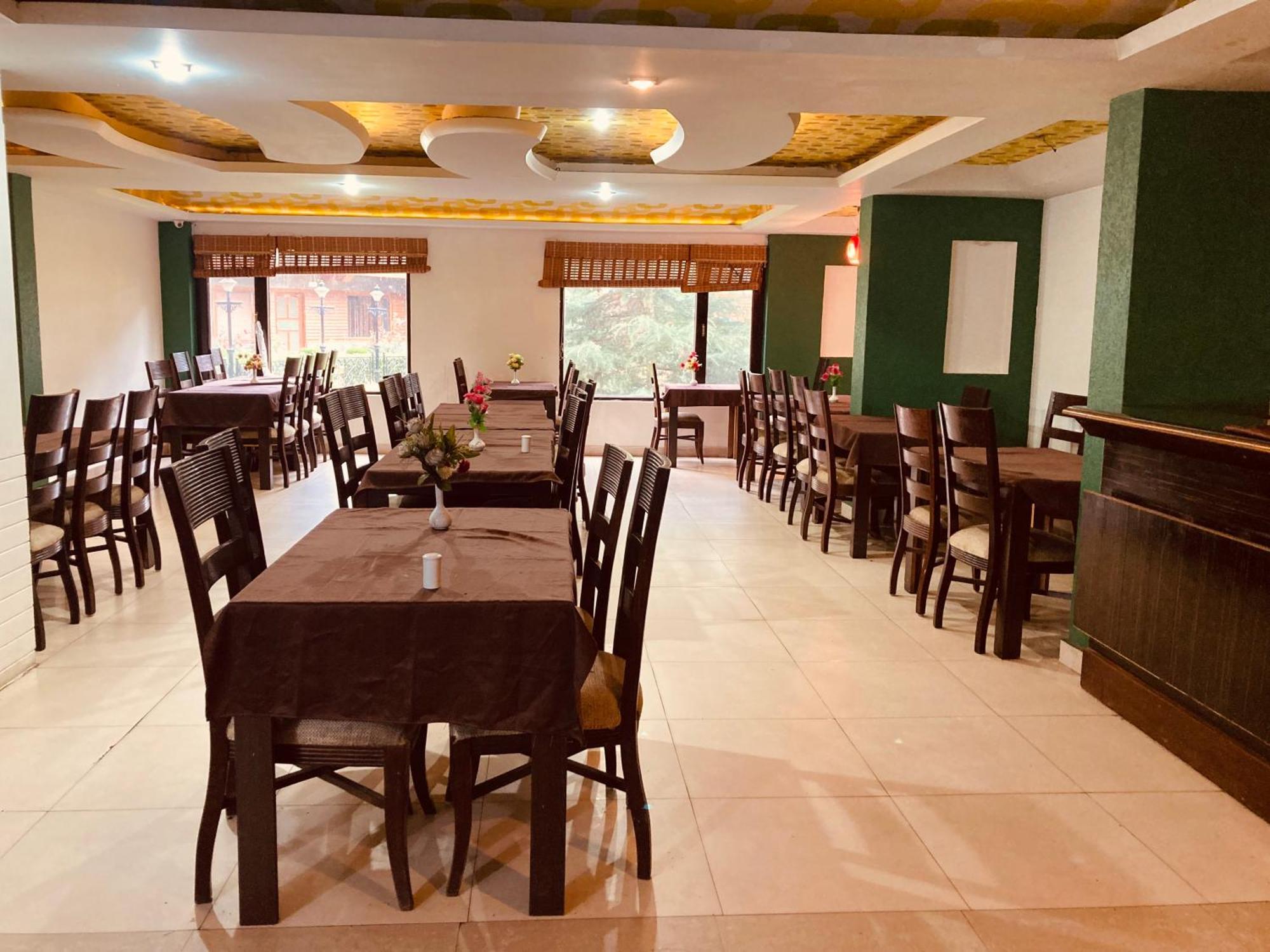 Hotel The North Wind In City Center, Manali 외부 사진